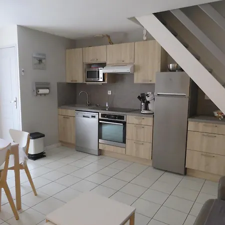 Petit Coin De Paradis Dans Avec Piscine Holiday home *