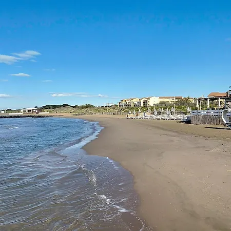 Petit Coin De Paradis Dans Avec Piscine