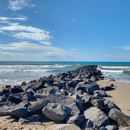 Petit Coin De Paradis Dans Avec Piscine Nyaraló Vias